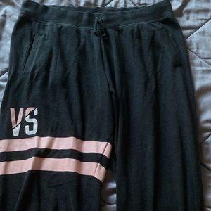 Victoria’s Secret Sweatpants L